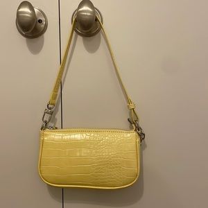 Yellow faux crocodile skin handbag NWT!